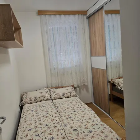 Lejlighed Stan Gajic Bijeljina